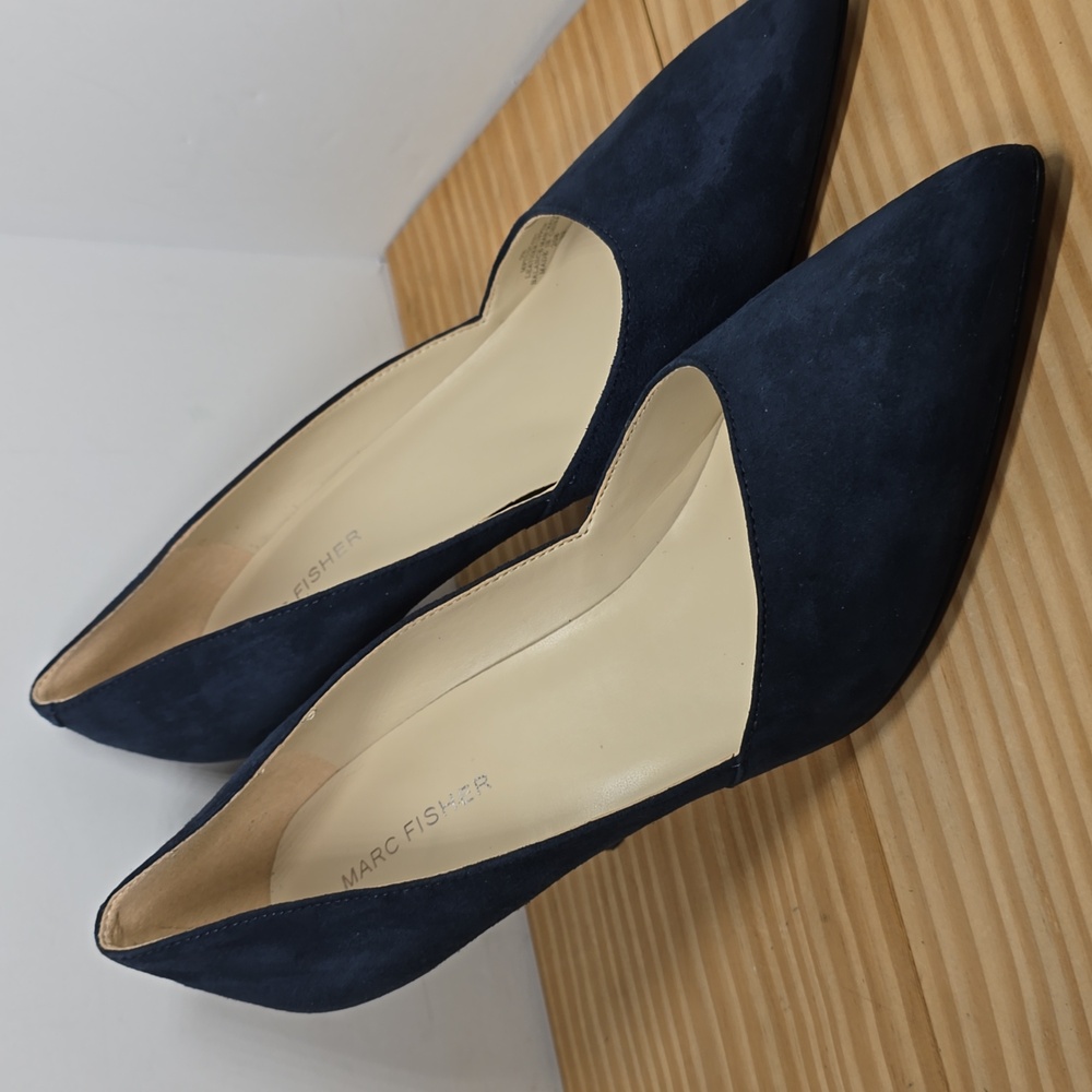 Marc Fisher Womens Tuscany Blue Suede Slip On Heels Shoes Size 9M - Picture 8 of 8